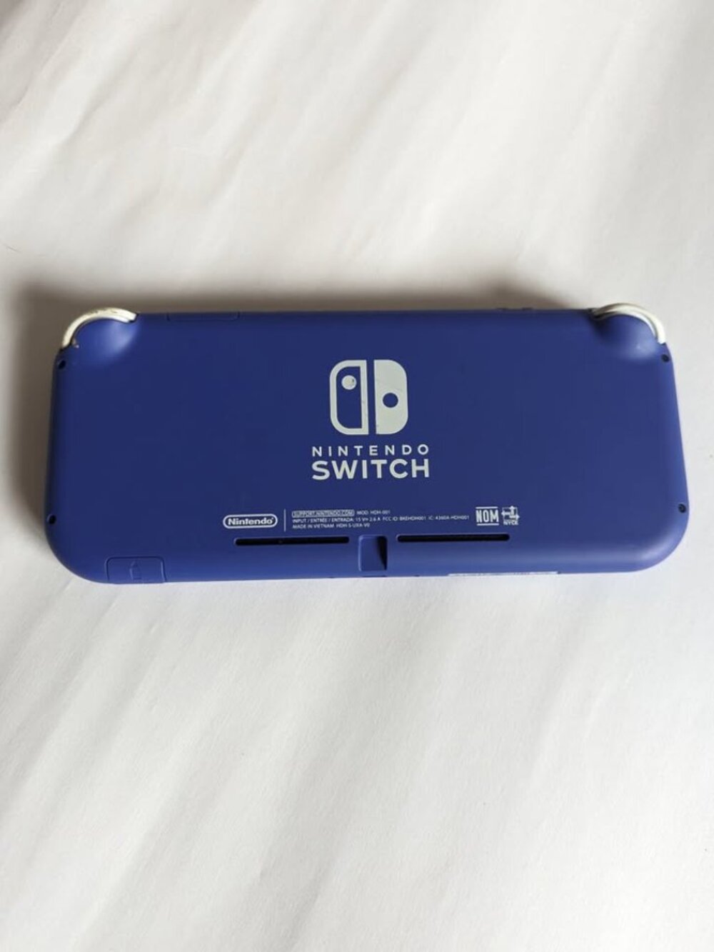 Nintendo Switch - Blue - Picture 4 of 5